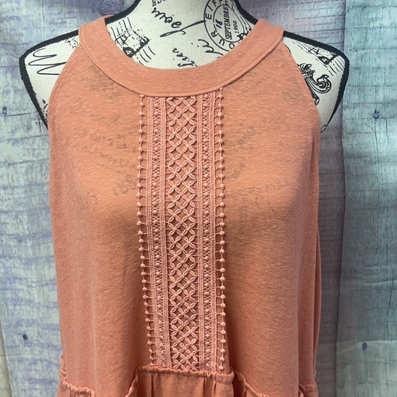 In excellent condition 2 Woman’s top. Old Navy XXL - Picture 2 of 16